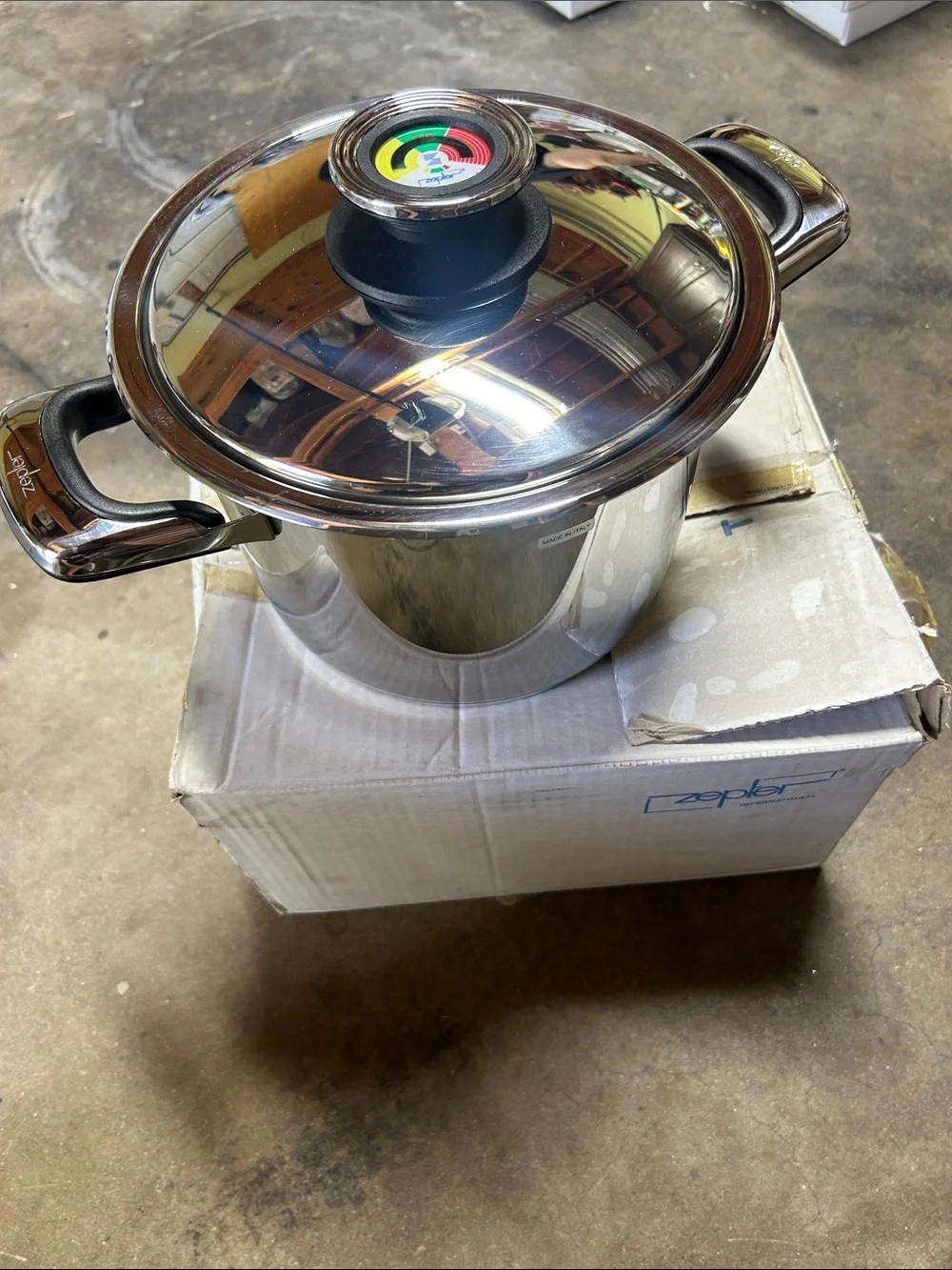 Zepter International Stainless Steel Stockpot Pot + Lid Silver New with box